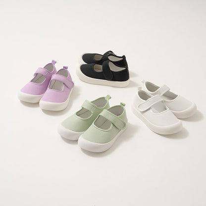 Ly# mine canvas shoes (16-19cm) shipped directly from Japan. Girls' shoes from other brands. 
