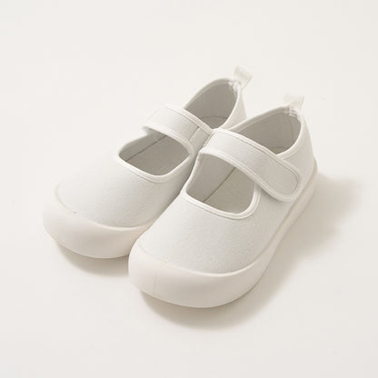 Ly# mine canvas shoes (16-19cm) shipped directly from Japan. Girls' shoes from other brands. 