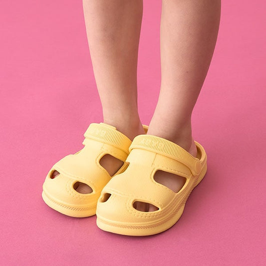 Lycee Mine Sandals (14-18cm) Direct from Japan. Also available: Other brands and summer swimwear specials. 