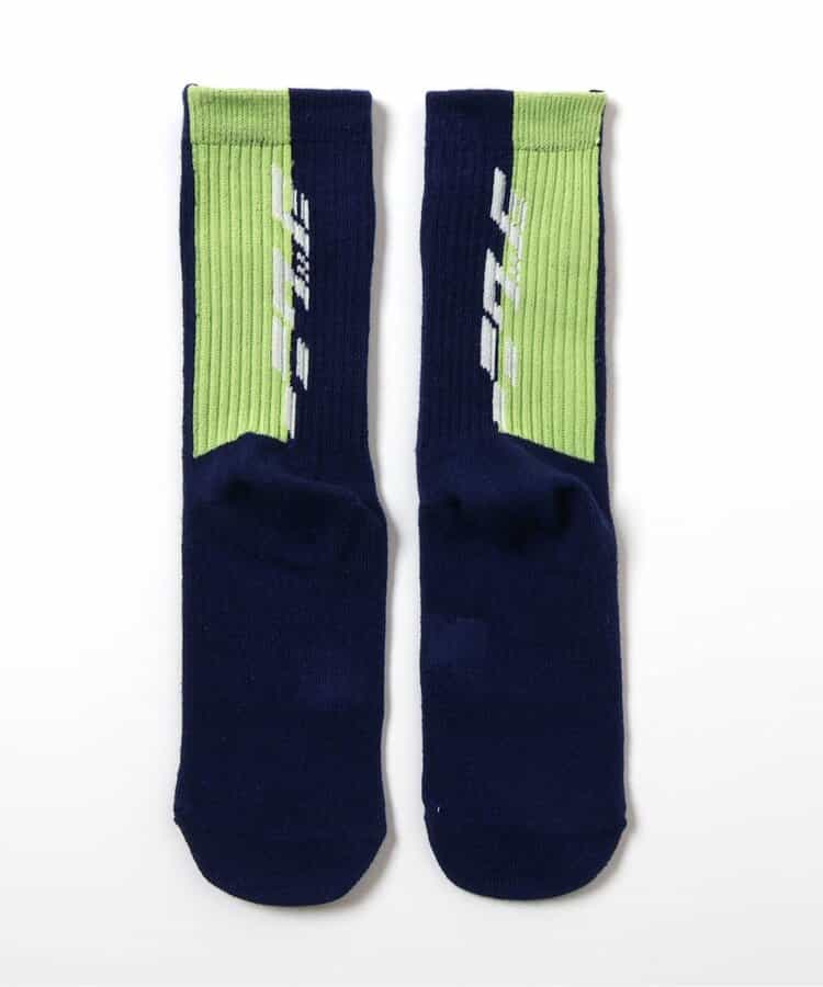 BREEZE sandals (14-19cm) shipped directly from Japan. Also available: other brands and summer swimwear specials. 