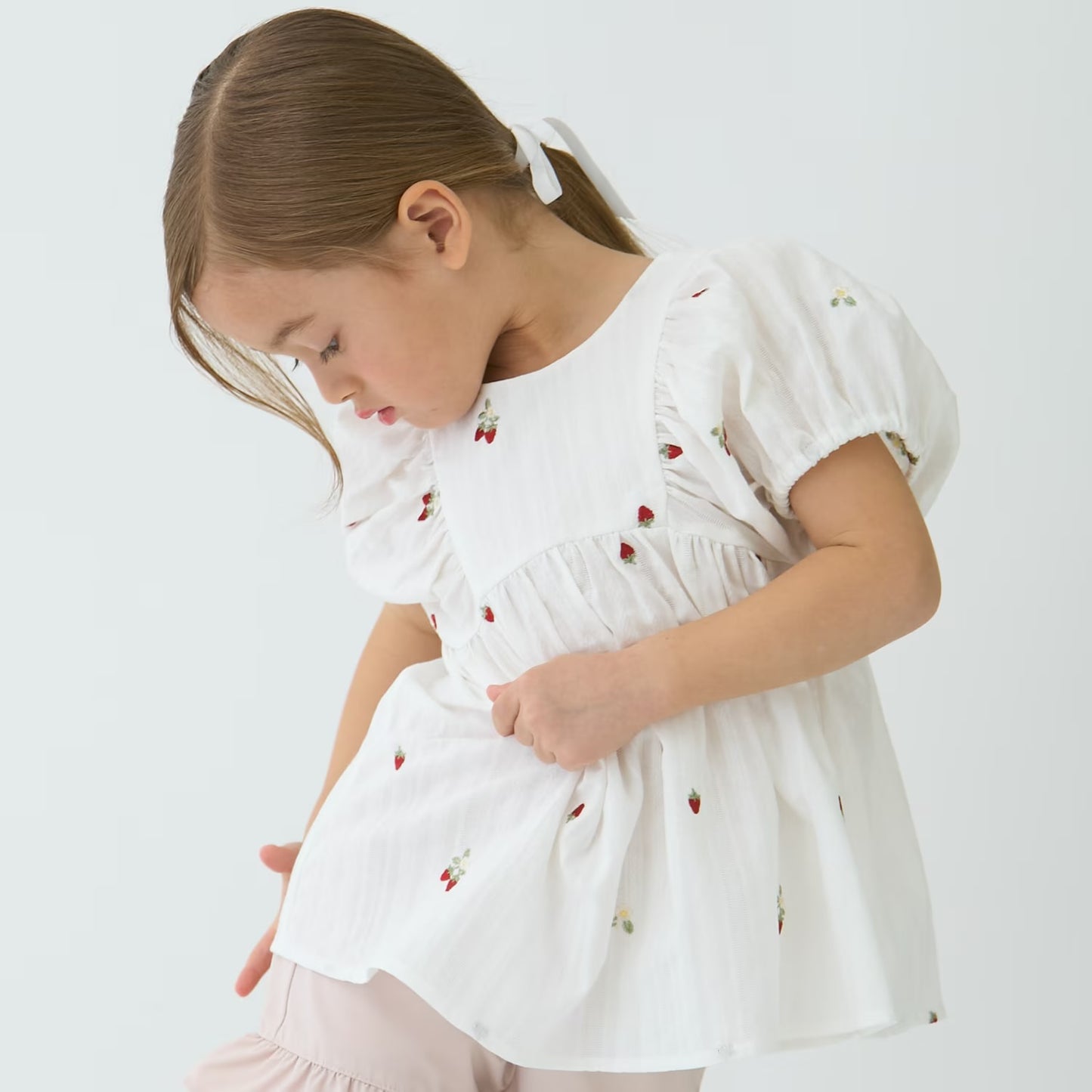 日本童裝 pe#main 士多啤梨刺繡泡芙袖上衣 80-130cm 女童款 夏季 TOPS