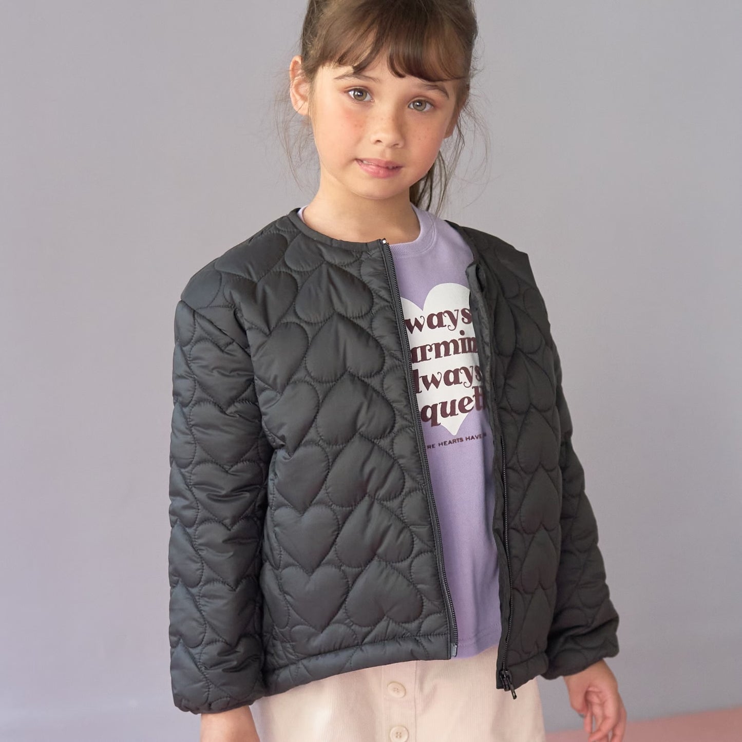日本童裝 Ly# mine 心型絎縫夾棉外套 90-140cm 女童款 冬季 (適合初秋、香港平均溫度、寒冷天氣）OUTERWEAR 【日本預售：2026年9月中旬】