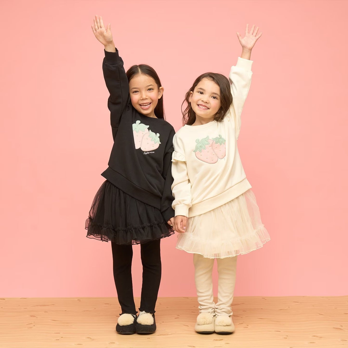 日本童裝 Ly# mine 速乾系列 士多啤梨貼花衛衣 100-150cm 女童款 冬季 TOPS