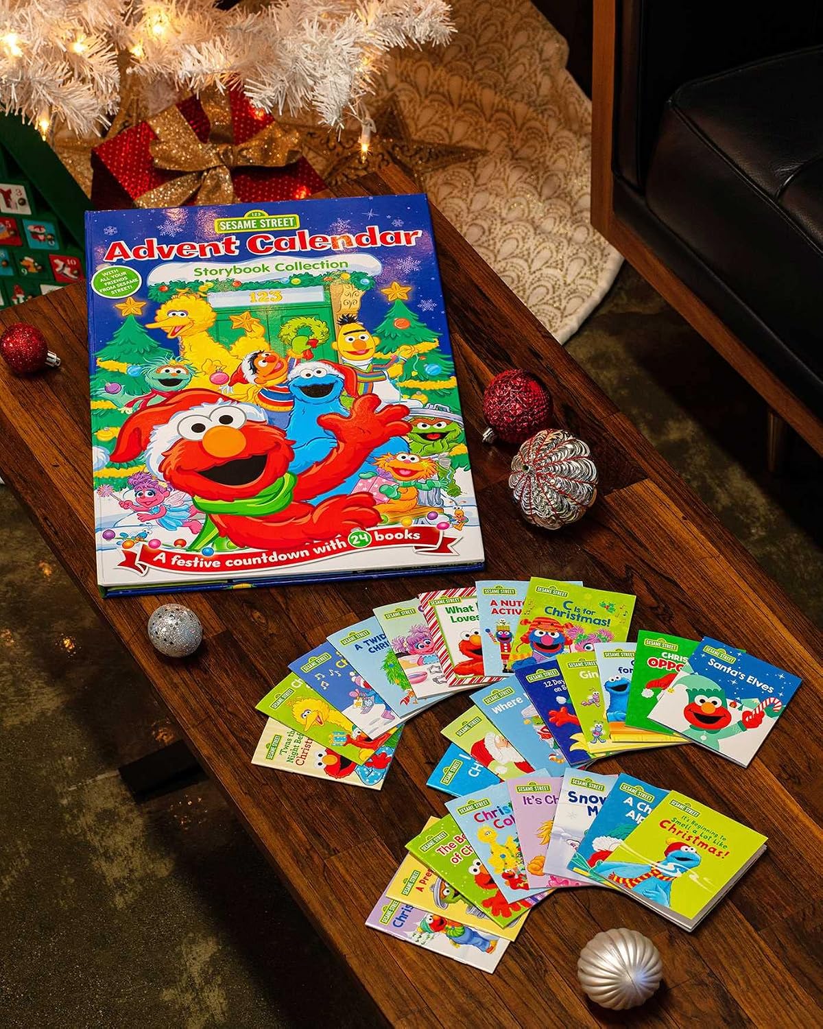 日英美直送 Sesame Street: Storybook Collection Advent Calendar 聖誕倒數日曆 兒童款 聖誕快樂特輯 不參與$900免運 滿$900可加$25免運到順豐站/智能櫃 Christmas Advent Calendars 2026