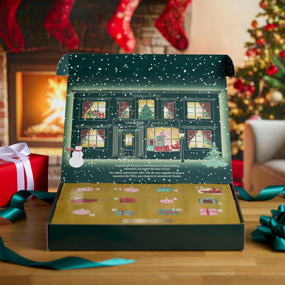 日英美直送 Yankee Candle Signature Votive Mini Candle Jars 12 Day Advent Calendar 聖誕倒數日曆 大人款 聖誕快樂特輯 不參與$900免運 滿$900可加$25免運到順豐站/智能櫃 Christmas Advent Calendars 2026