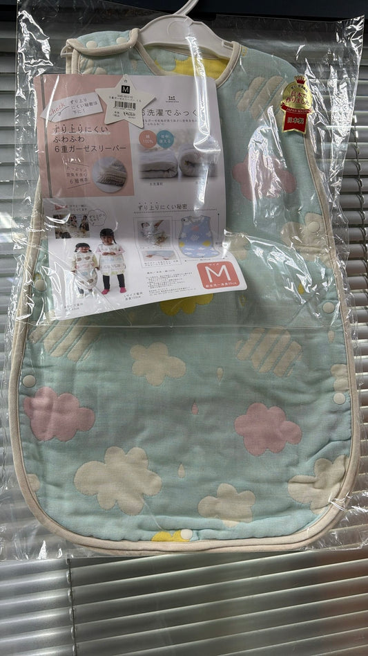 現貨區1-2日寄出--日本童裝 Akachan 日本製 六重紗睡袋 初生-95cm 35x58cm 冬季 TOPS 睡衣系列