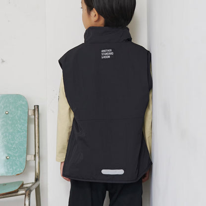 日本童裝 b・R# 2Way 雙面兩著 背心外套 100-150cm 男童款 冬季 OUTERWEAR 【日本預售：2026年9月中旬】