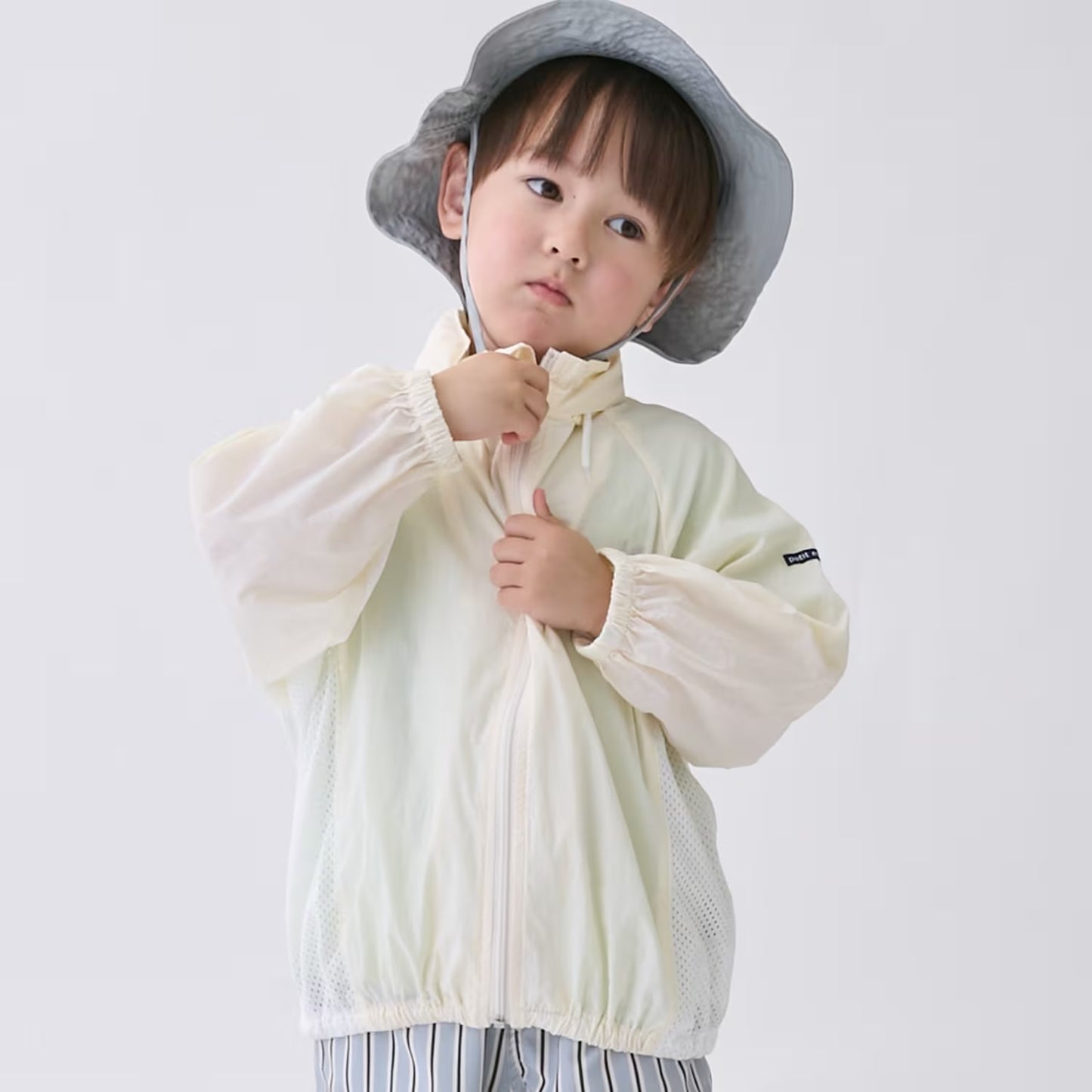 日本童裝 pe#main 薄外套連收納袋 80-130cm 男童款 夏季 OUTERWEAR