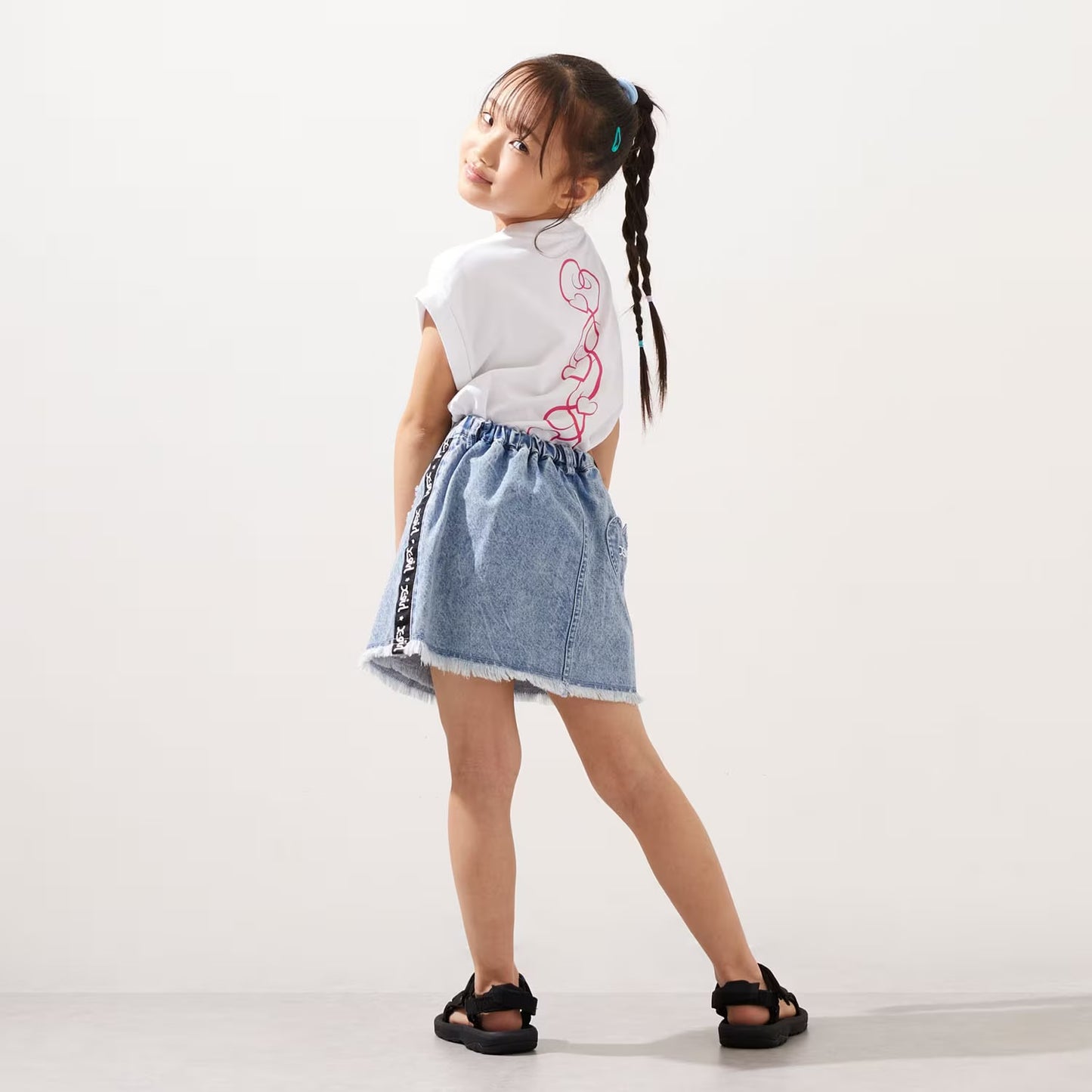 日本童裝 X-girl Stages 防UV 心形LOGO刺繡上衣 90-140cm 女童款 夏季 TOPS