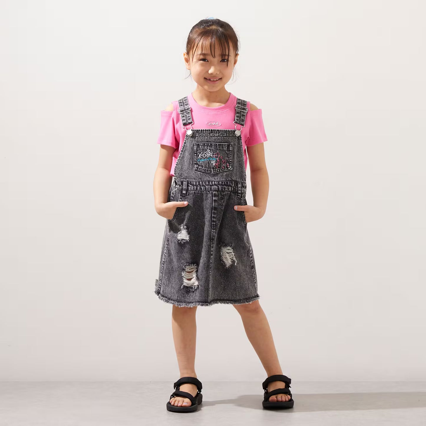 日本童裝 X-girl Stages 刺繡背帶連身裙 90-140cm 女童款 夏季 DRESSES