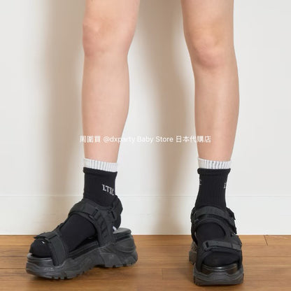Lovetoxic sandals (22-24.5cm) shipped directly from Japan. Other brands in the shoe collection. 