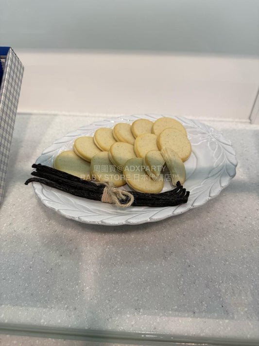 日本直送 VANI 人氣雲呢拿曲奇專門店 VANI 皇牌 雲呢拿夾心曲奇 新年行運發財特輯 Happy New Year 馬年 限定手信