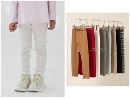 日本童裝 Ly# mine 彈力緊身長褲 100-150cm 女童款 秋季 PANTS 聖誕紅/新年紅