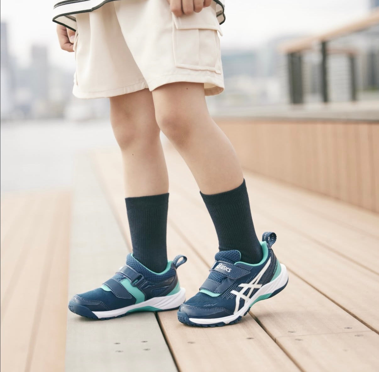 日本直送 ASICS MINI-ZERO 4 16-22cm 鞋系列