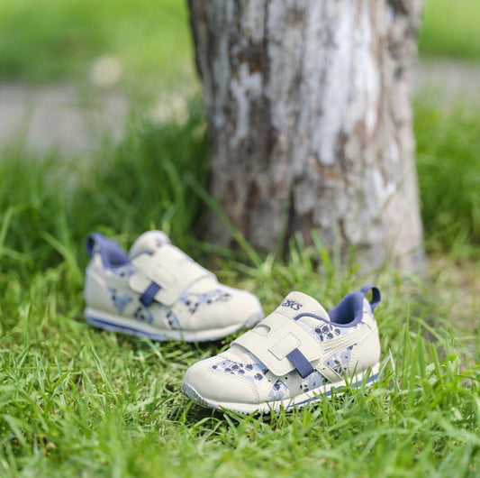 日本直送 ASICS MINI KT-ES G 16-20cm 鞋系列