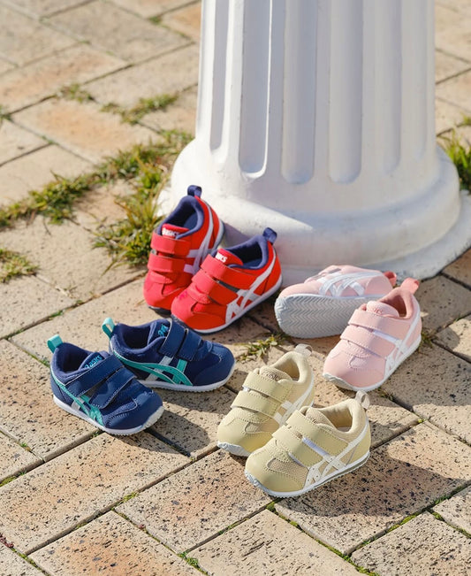 日本直送 ASICS BABY 5 13-15.5cm 鞋系列