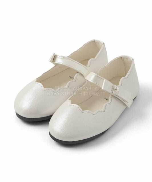 Apres les cours sandals (14-19cm) shipped directly from Japan. Also available: other brands and summer swimwear collection. 