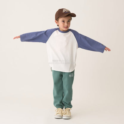 日本童裝 b・R# 吸水速乾 防UV系列 插肩長袖上衣 100-150cm 男童款 秋季 TOPS