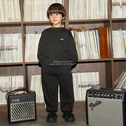 日本童裝 b・R# 吸水速乾 防UV 側線運動長褲 110-150cm 男童款 秋季 PANTS