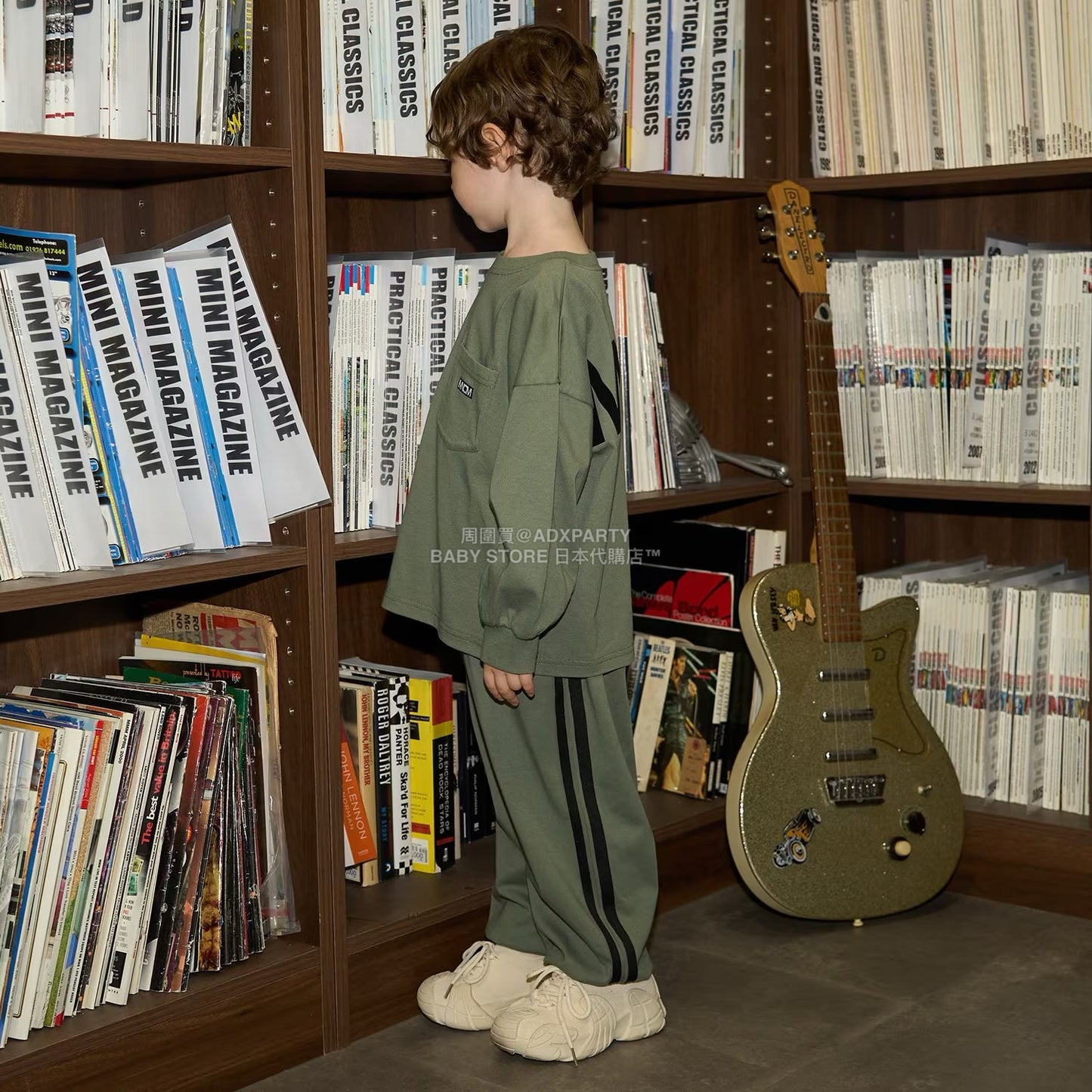 日本童裝 b・R# 吸水速乾 防UV 側線運動長褲 110-150cm 男童款 秋季 PANTS