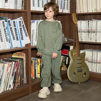 日本童裝 b・R# 吸水速乾 防UV 側線運動長褲 110-150cm 男童款 秋季 PANTS