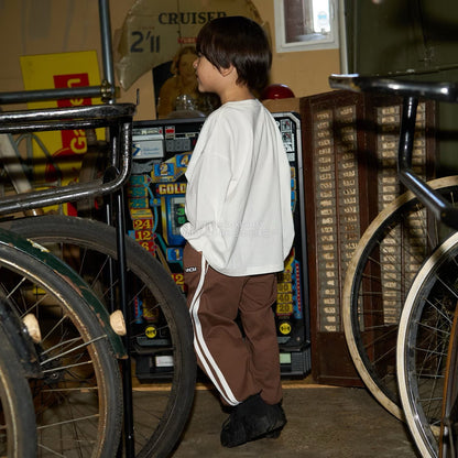 日本童裝 b・R# 吸水速乾 防UV 側線運動長褲 110-150cm 男童款 秋季 PANTS