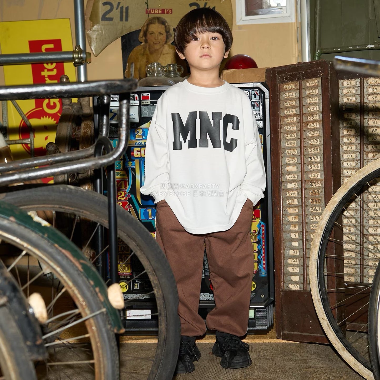 日本童裝 b・R# 吸水速乾 防UV 側線運動長褲 110-150cm 男童款 秋季 PANTS