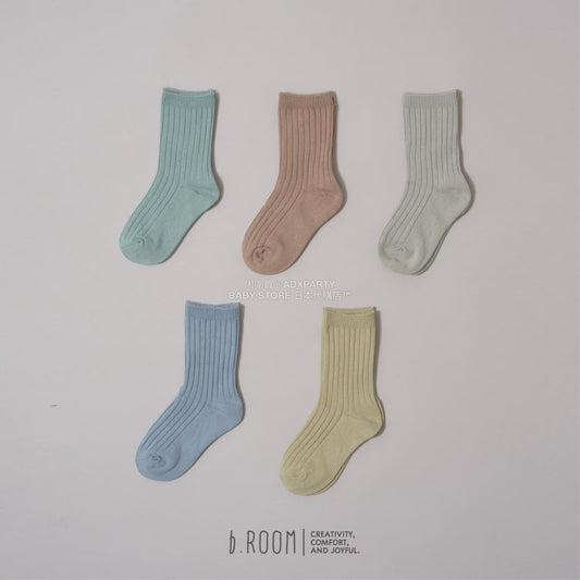 日本直送 b・ROOM 襪一對 18-20cm 襪系列