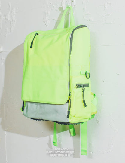 Waterproof, lightweight, functional, back-protecting backpack (12L) shipped directly from Japan. Other brands.