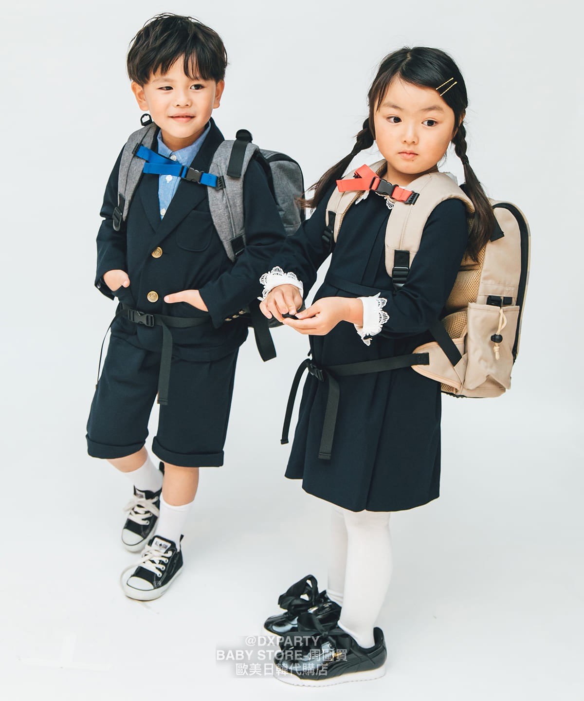 Waterproof, lightweight, functional, back-protecting backpack (12L) shipped directly from Japan. Other brands.