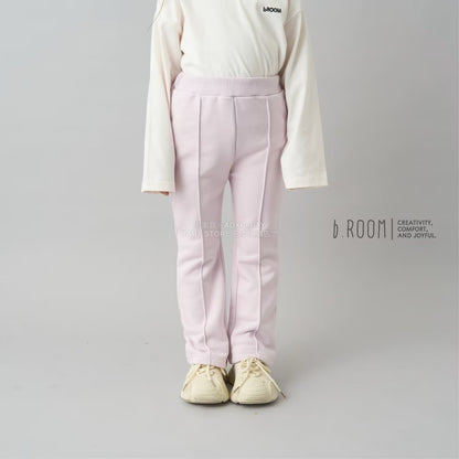 日本童裝 b・R# 吸水速乾 吸濕排汗 喇叭運動褲 100-150cm 男童款/女童款 冬季 PANTS