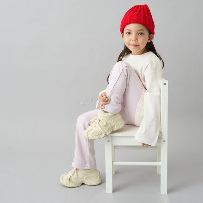 日本童裝 b・R# 吸水速乾 吸濕排汗 喇叭運動褲 100-150cm 男童款/女童款 冬季 PANTS