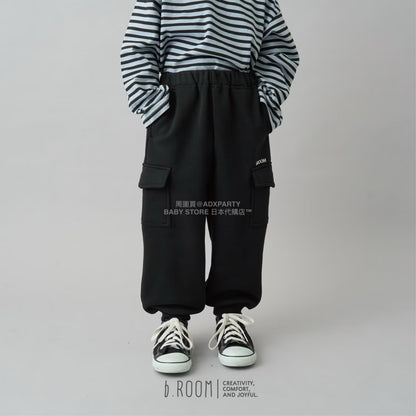 日本童裝 b・R# 吸水速乾 吸濕排汗 寬鬆工裝運動褲 100-150cm 男童款/女童款 冬季 PANTS