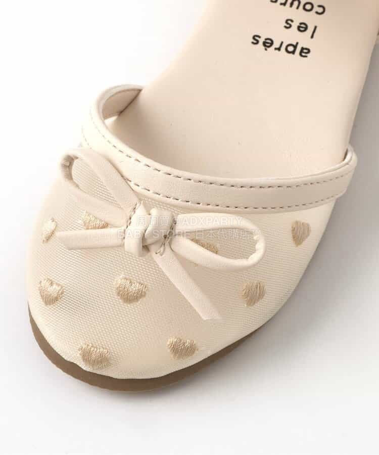 Apres les cours sandals (14-19cm) shipped directly from Japan. Also available: other brands and summer swimwear collection. 