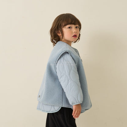 日本童裝 b・R# 夾棉外套或內搭 100-150cm 男童款 冬季 (適合初秋、香港平均溫度、寒冷天氣、溫度低天氣）OUTERWEAR