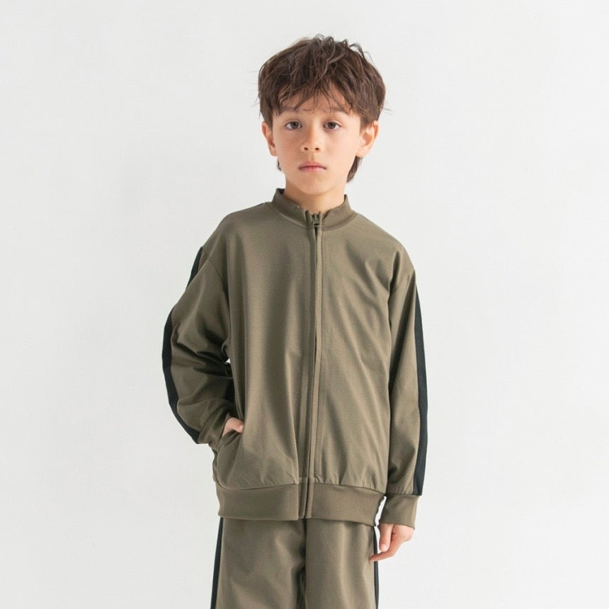 日本童裝 Branshes 抗皺 速乾系列 運動外套 120-150cm 男童款 春季 OUTERWEAR