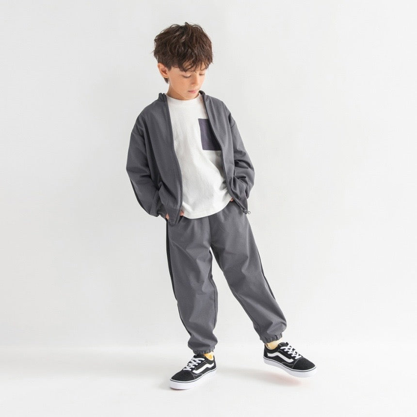 日本童裝 Branshes 抗皺 速乾系列 運動外套 120-150cm 男童款 春季 OUTERWEAR