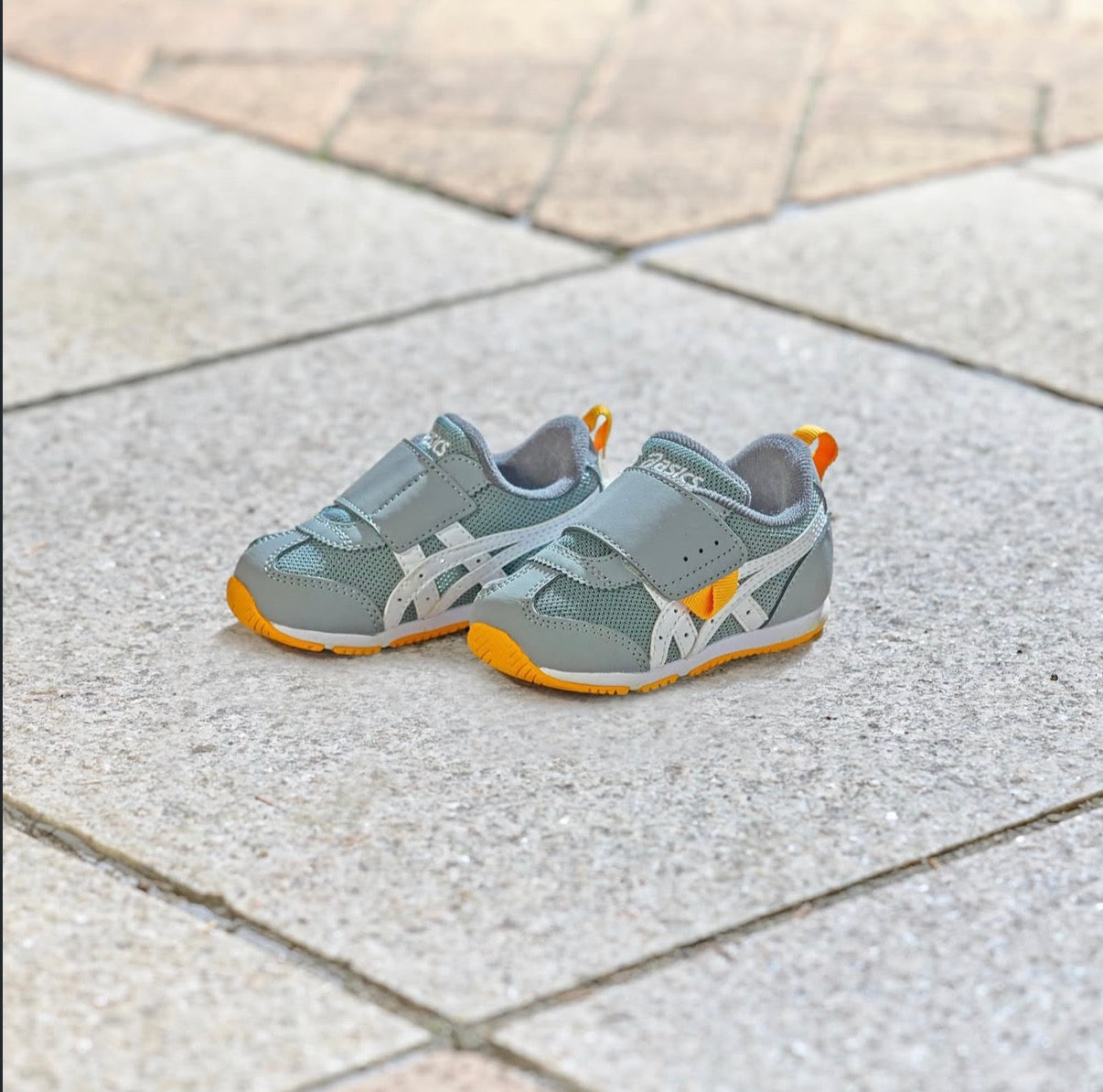 日本直送 ASICS IDAHO BABY KT-ES 5 13-16cm 鞋系列