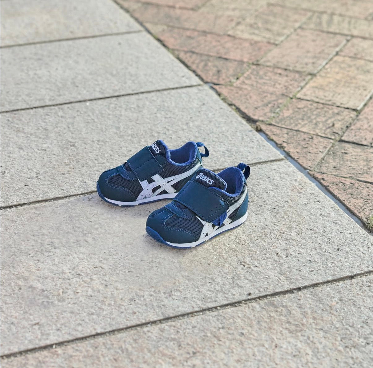 日本直送 ASICS IDAHO BABY KT-ES 5 13-16cm 鞋系列