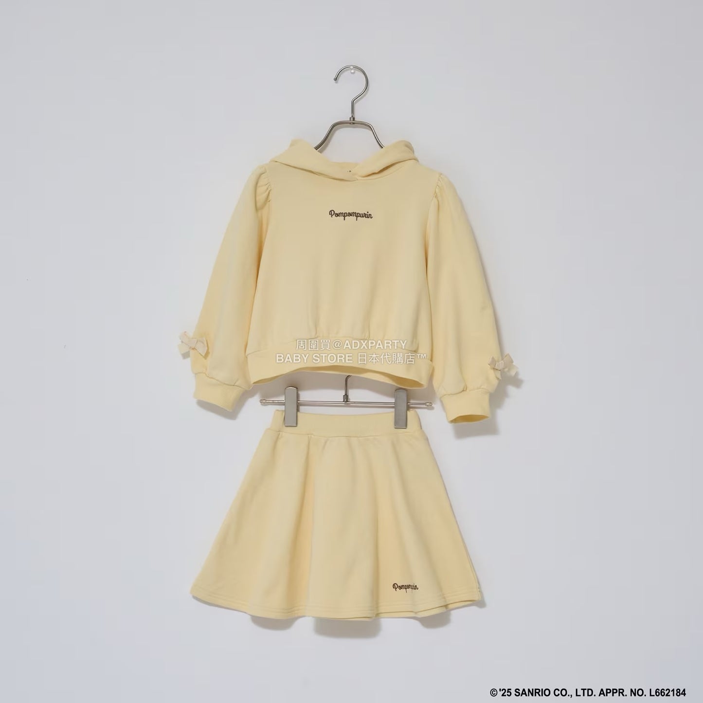 日本童裝 Ly# mine x Sanrio 連帽衛衣及喇叭裙套裝 100-140cm 女童款 冬季 TOPS SKIRTS