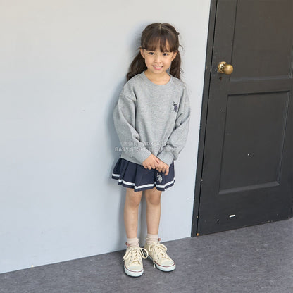 日本童裝 Ly# mine x US POLO ASSN. logo刺繡領衛衣 100-150cm 女童款 冬季 TOPS