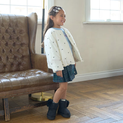 日本童裝 Ly# mine 刺繡無領夾棉抓毛外套 100-150cm 女童款 冬季 (適合初秋、香港平均溫度、寒冷天氣）OUTERWEAR 