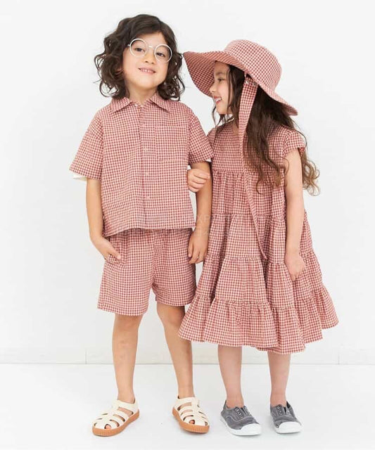 BREEZE sandals (14-19cm) shipped directly from Japan. Also available: other brands and summer swimwear specials. 