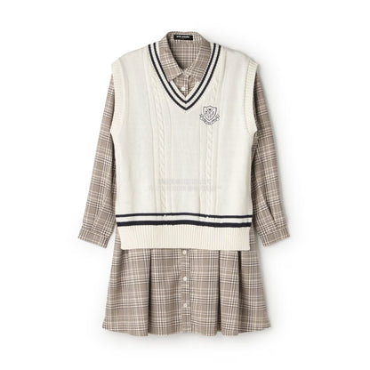 日本直送 pom ponette junior 福袋6點 140-165cm 女童款 2026年日本新春福袋 福袋不參與$900免運 滿$900可加$25免運【日本預售：2026年1月1日】