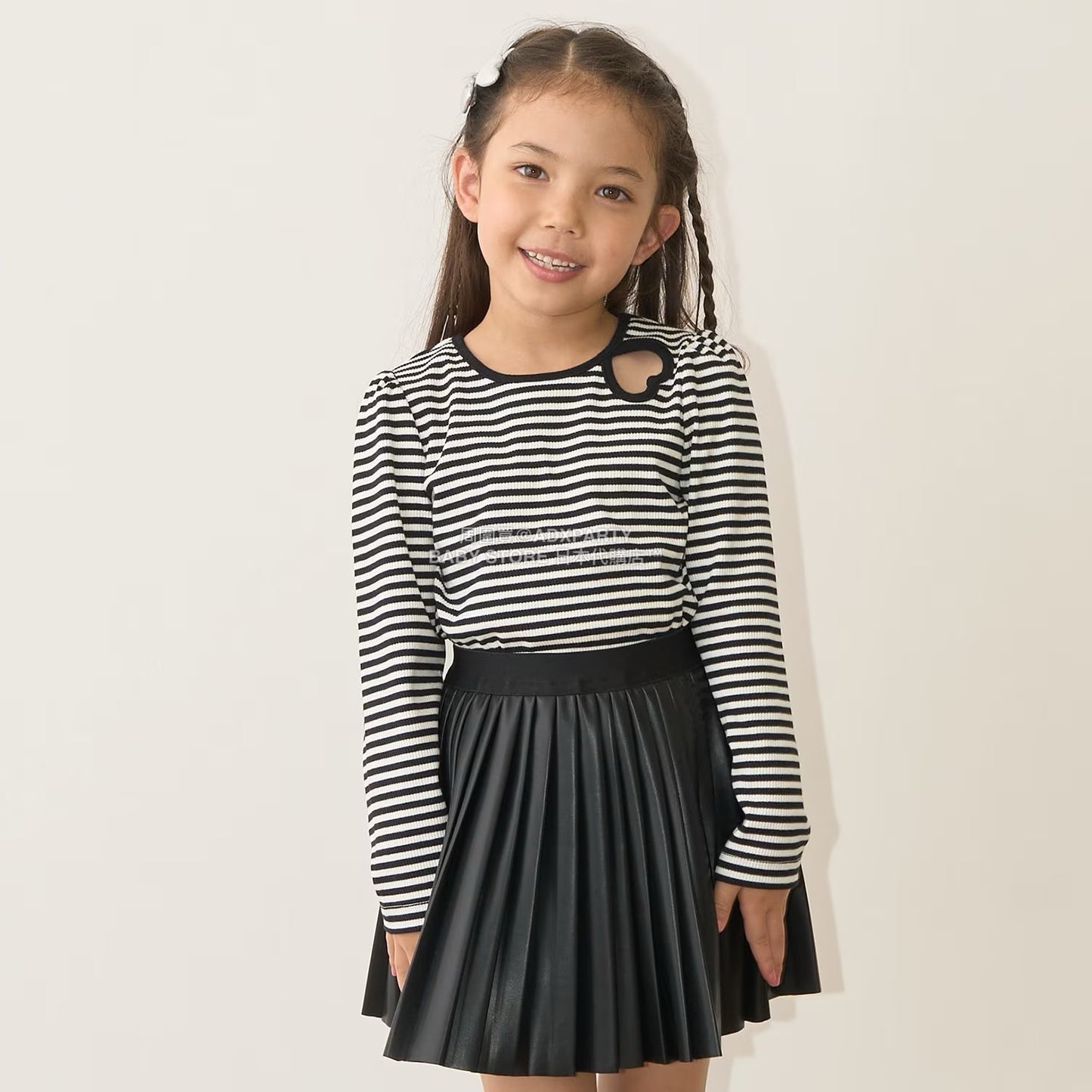 日本童裝 Ly# mine 心形鏤空毛巾布上衣 100-150cm 女童款 秋季 TOPS