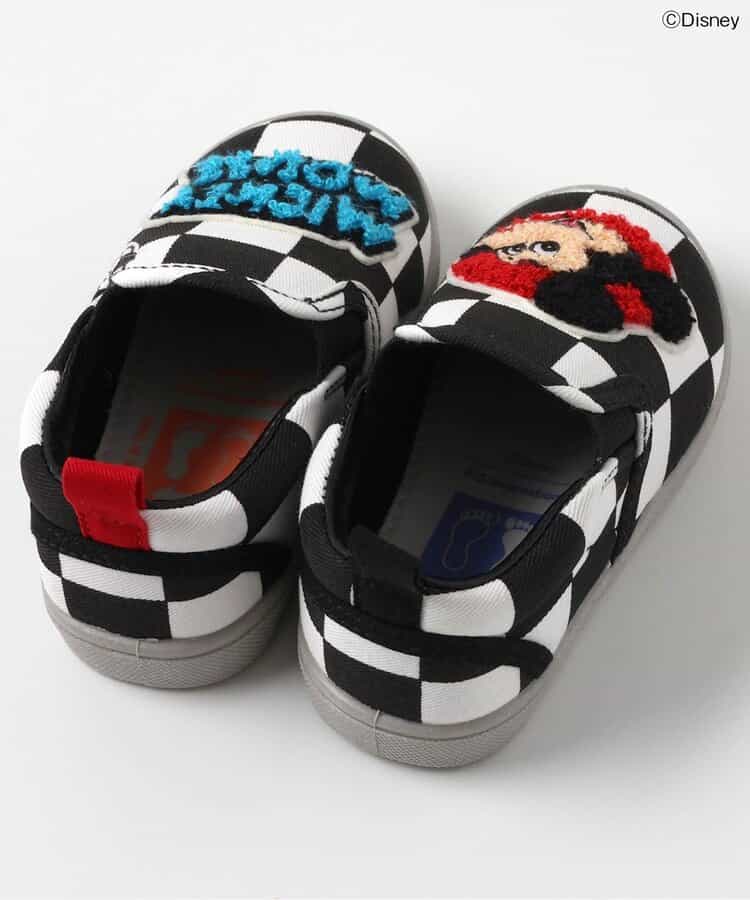 BREEZE sandals (14-19cm) shipped directly from Japan. Also available: other brands and summer swimwear specials. 