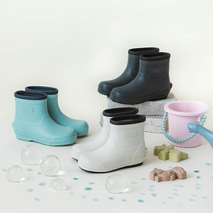 Moonstar x Sanrio antibacterial, odor-resistant, and wear-resistant soles for healthy-looking children's shoes (14-19cm) - direct from Japan. Girls' shoe collection.