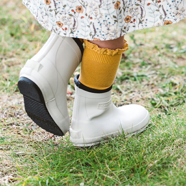 Moonstar x Sanrio antibacterial, odor-resistant, and wear-resistant soles for healthy-looking children's shoes (14-19cm) - direct from Japan. Girls' shoe collection.