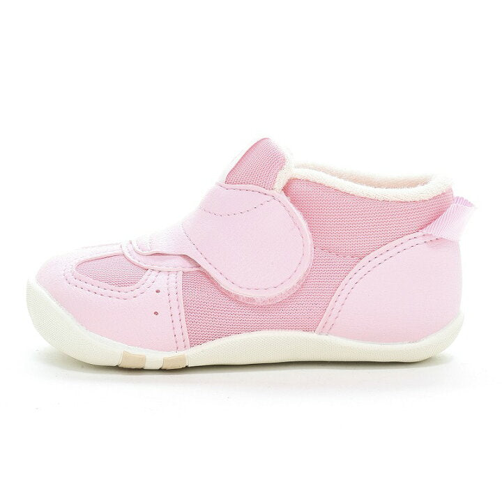Moonstar x Sanrio antibacterial, odor-resistant, and wear-resistant soles for healthy-looking children's shoes (14-19cm) - direct from Japan. Girls' shoe collection.