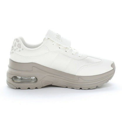 Moonstar x Sanrio antibacterial, odor-resistant, and wear-resistant soles for healthy-looking children's shoes (14-19cm) - direct from Japan. Girls' shoe collection.